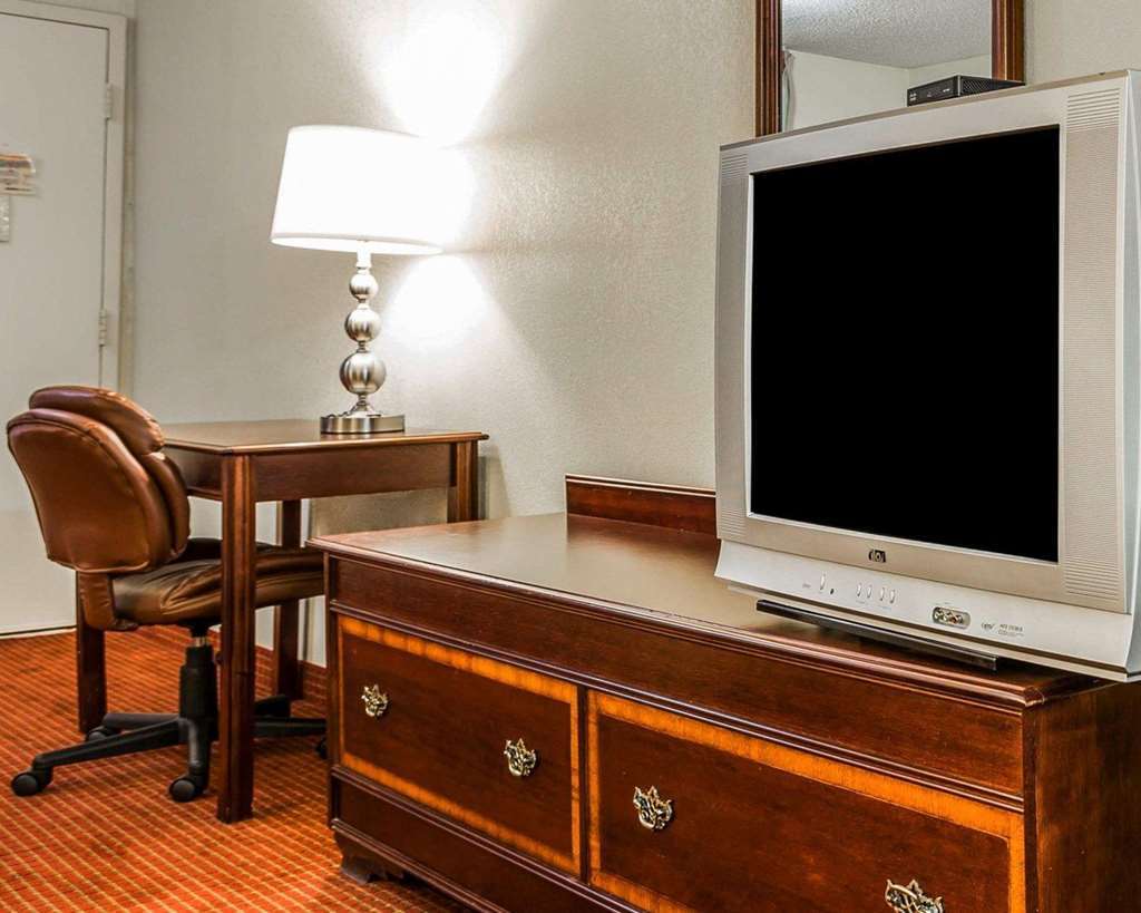 Econo Lodge Inn & Suites Matthews - Charlotte Quarto foto